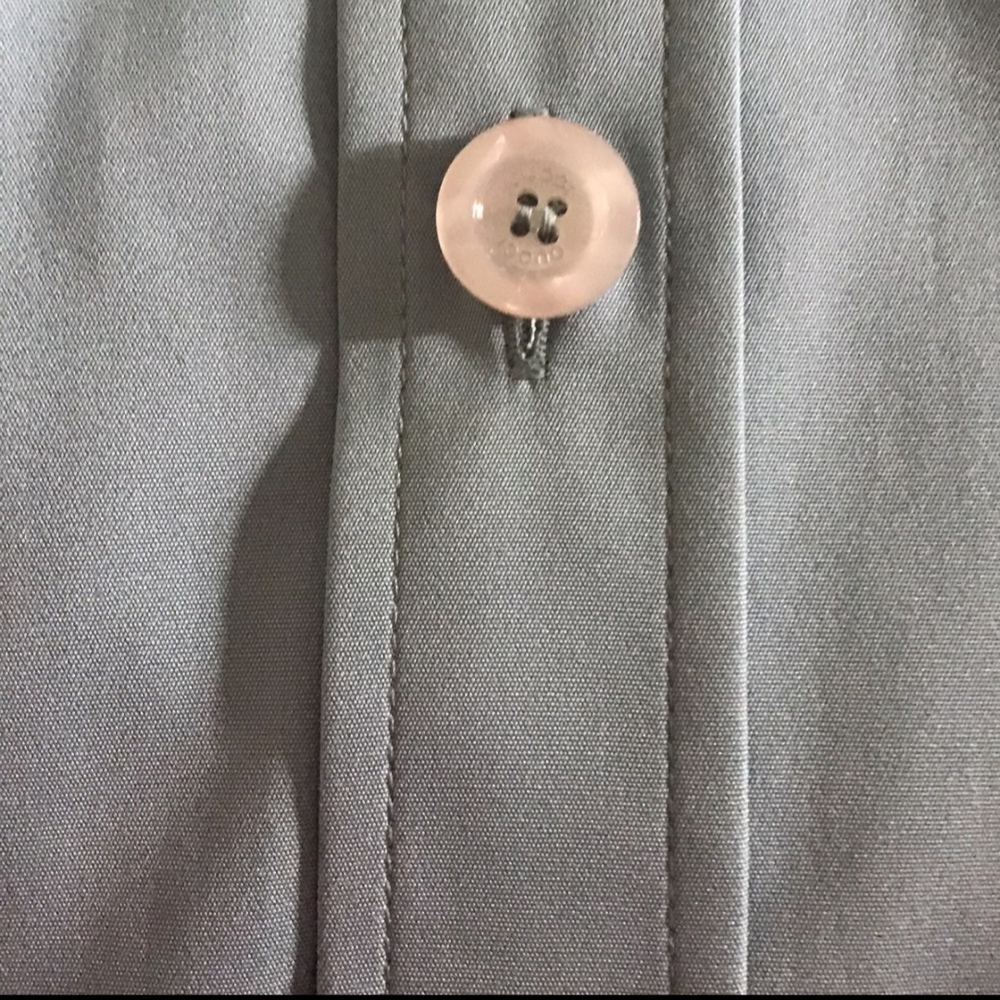 Gucci Men's Sky Blue Casual Button-Down Shirt - Picture 6 of 9